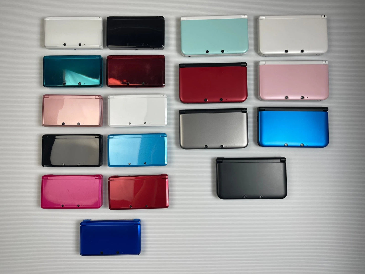 Nintendo 3DS 3DS XL LL Region Free Console Bundle, Red Blue Pink White Black, Japanese Retro Handheld