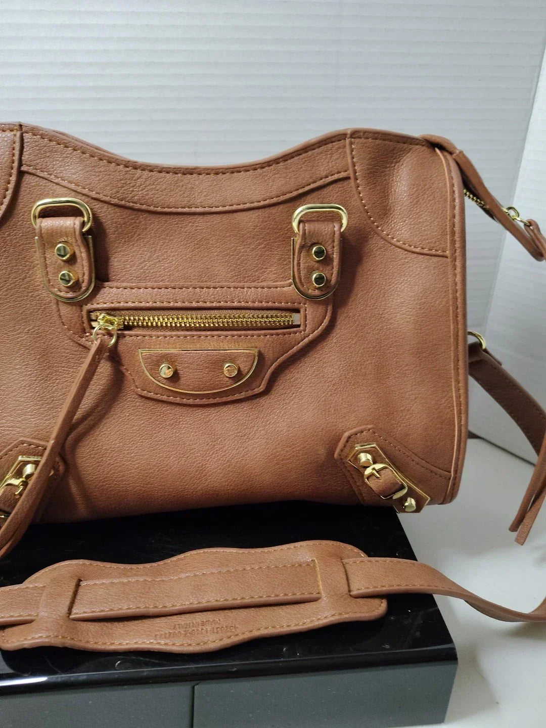 Balenciaga City Handbag Soft Brown Leather Missing Braided Handles Studded