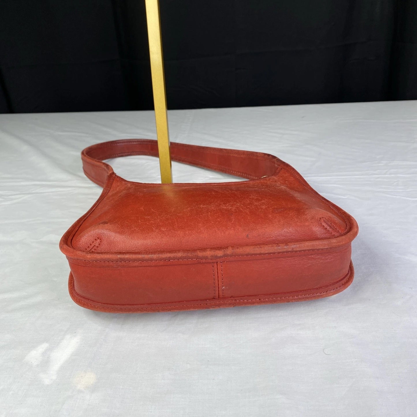 Coach Vintage Mini Ergo Unlined all leather interior Red RARE SHOULDER BAG