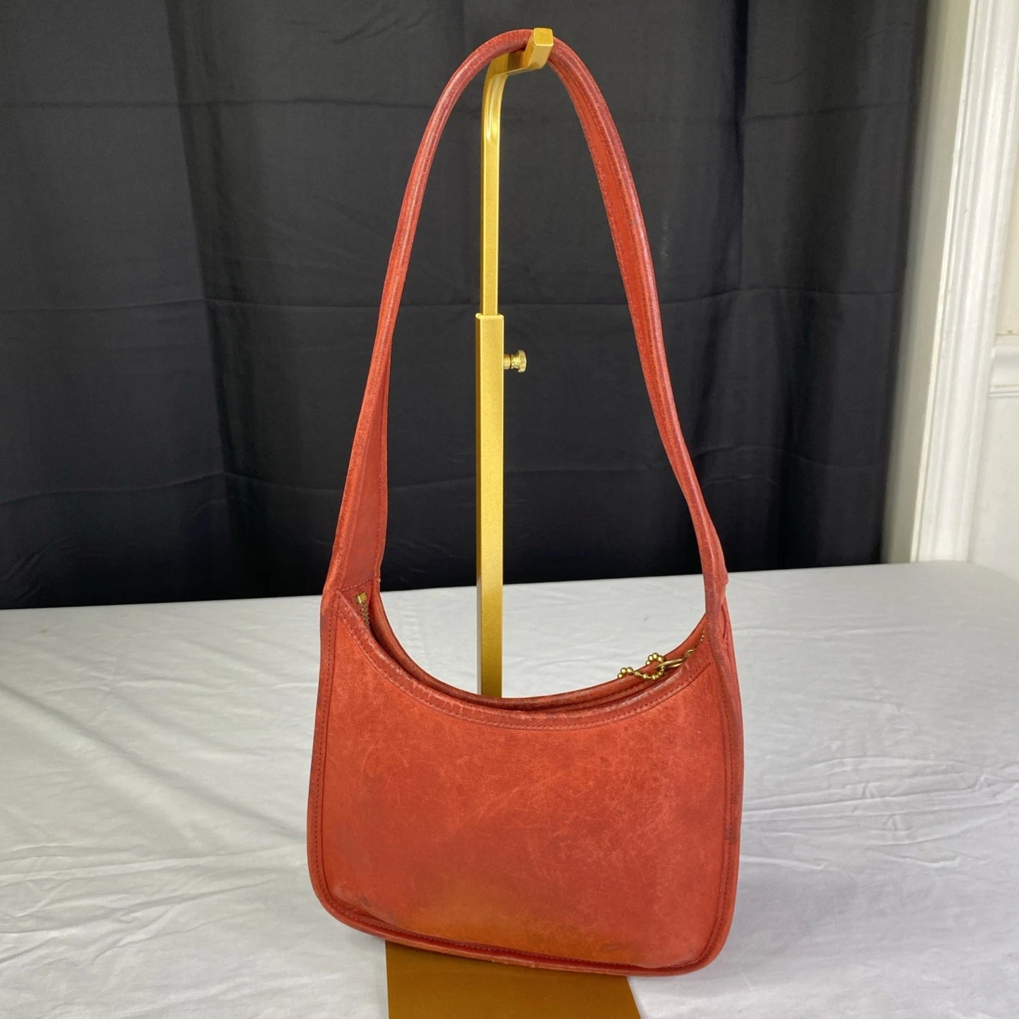 Coach Vintage Mini Ergo Unlined all leather interior Red RARE SHOULDER BAG