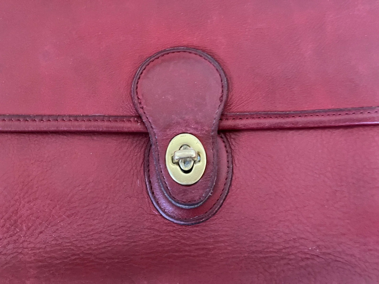 VTG Coach Willis Bag 9927 Dark Red Glove Tanned Leather Crossbody Satchel 1994