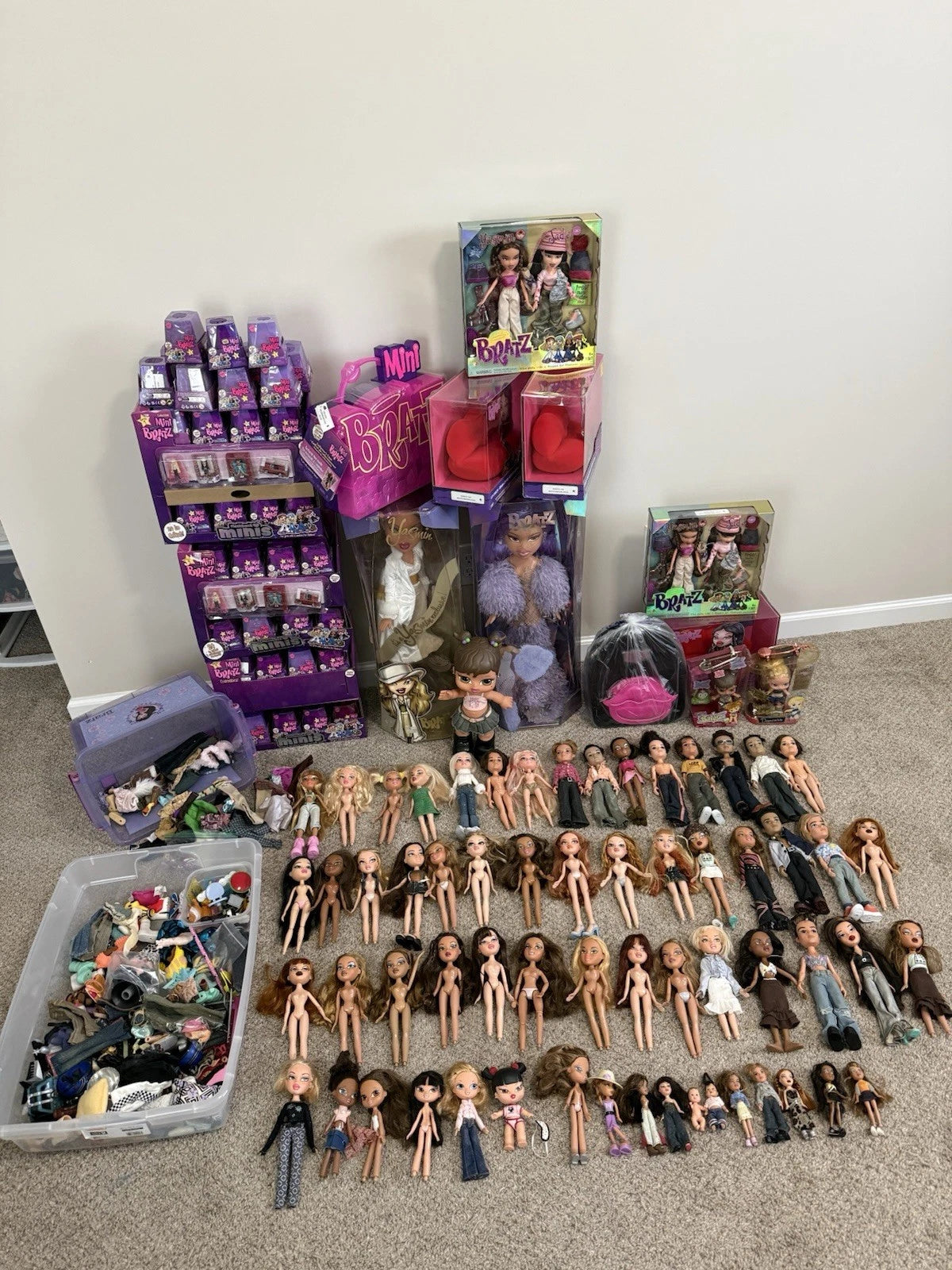 BRATZ Play Doll-RARE GRAIL Lot Of Bratz Mix! Obo!Smoke Free