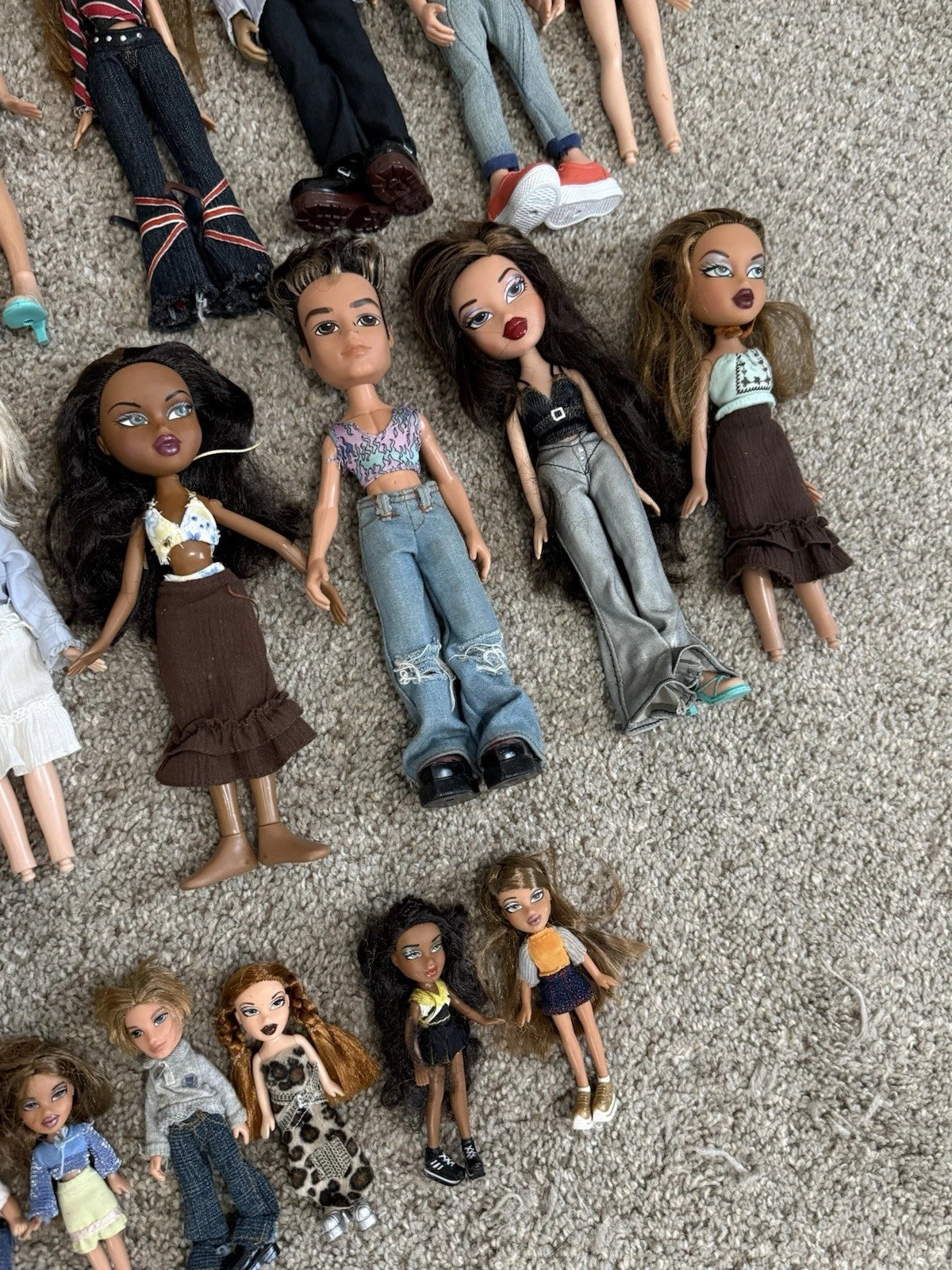 BRATZ Play Doll-RARE GRAIL Lot Of Bratz Mix! Obo!Smoke Free