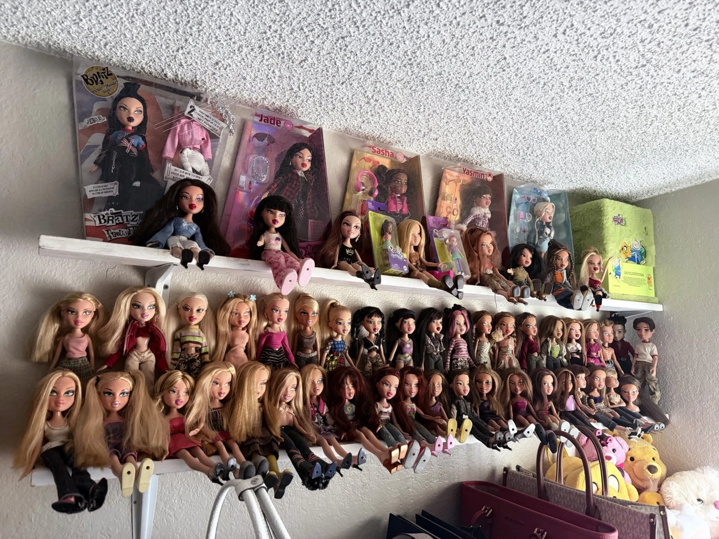 Bratz Fashion Doll Lot, 52 Dolls Plus Head, Jade Sasha Yasmin and More, Y2K Vintage Doll Collection