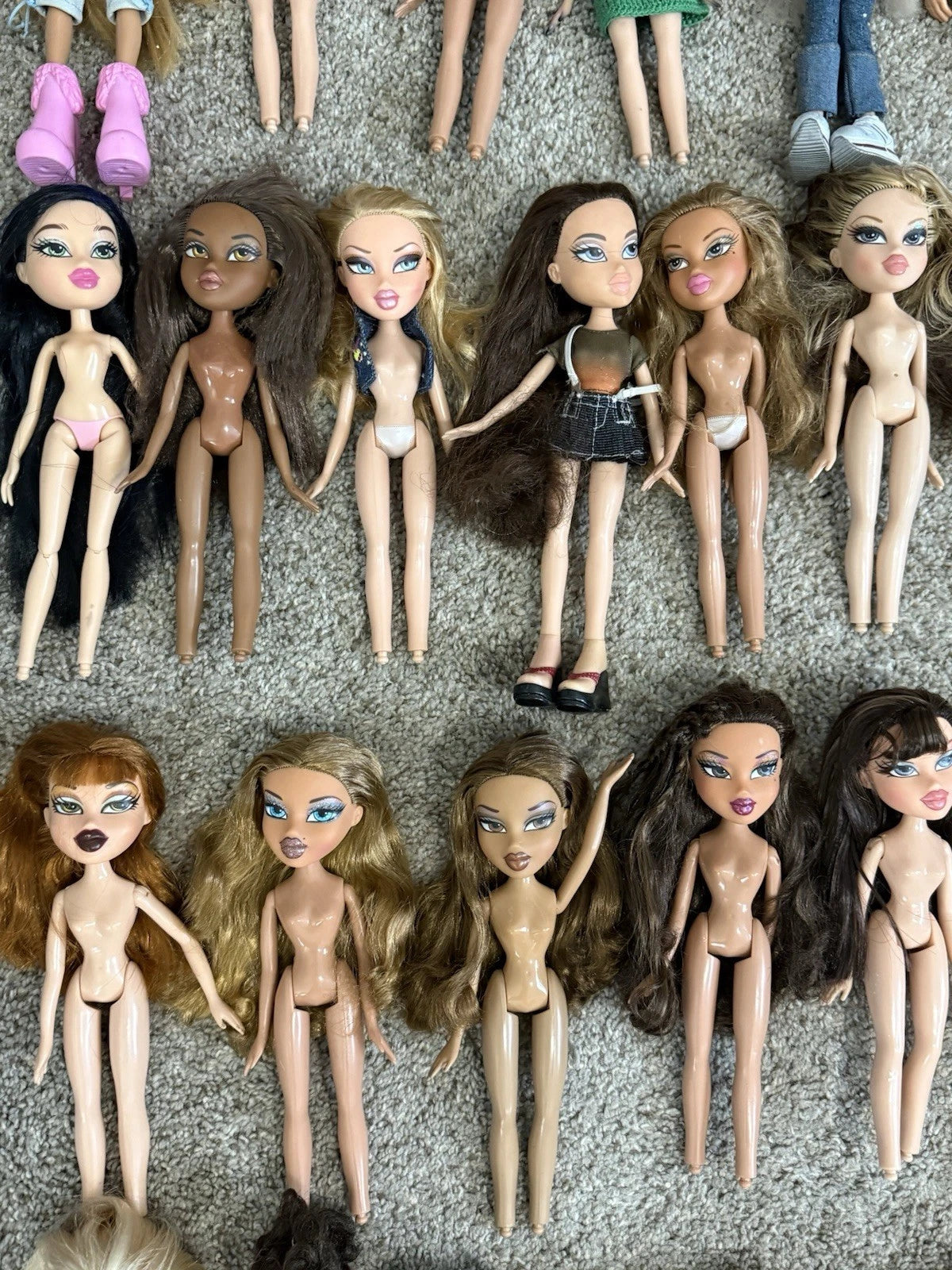 BRATZ Play Doll-RARE GRAIL Lot Of Bratz Mix! Obo!Smoke Free
