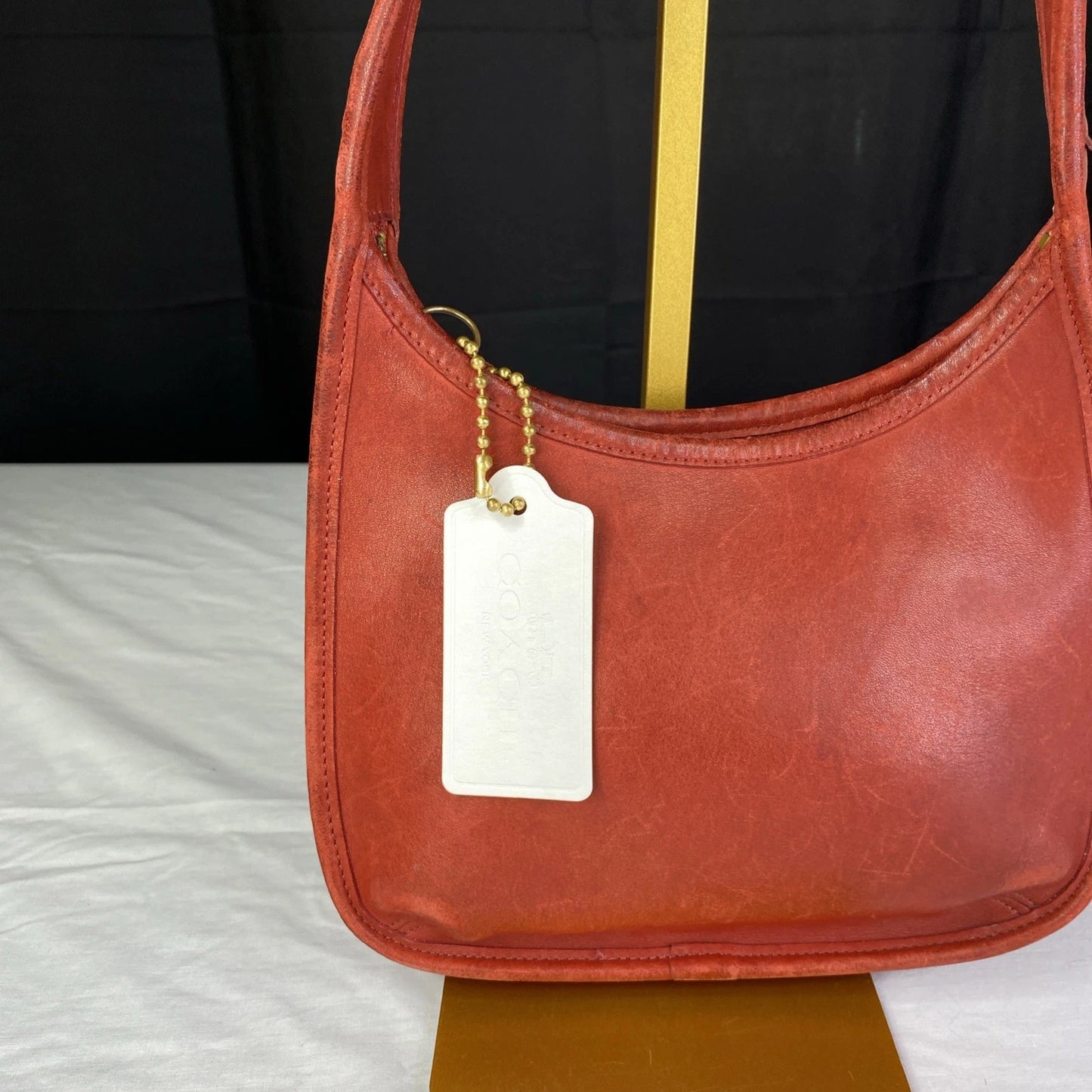 Coach Vintage Mini Ergo Unlined all leather interior Red RARE SHOULDER BAG